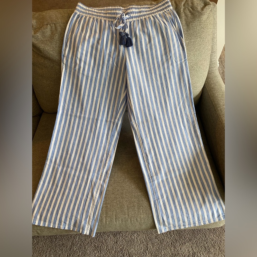 Vineyard Vines pants